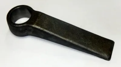 Кронштейн дышла задний 8350-2707086-10