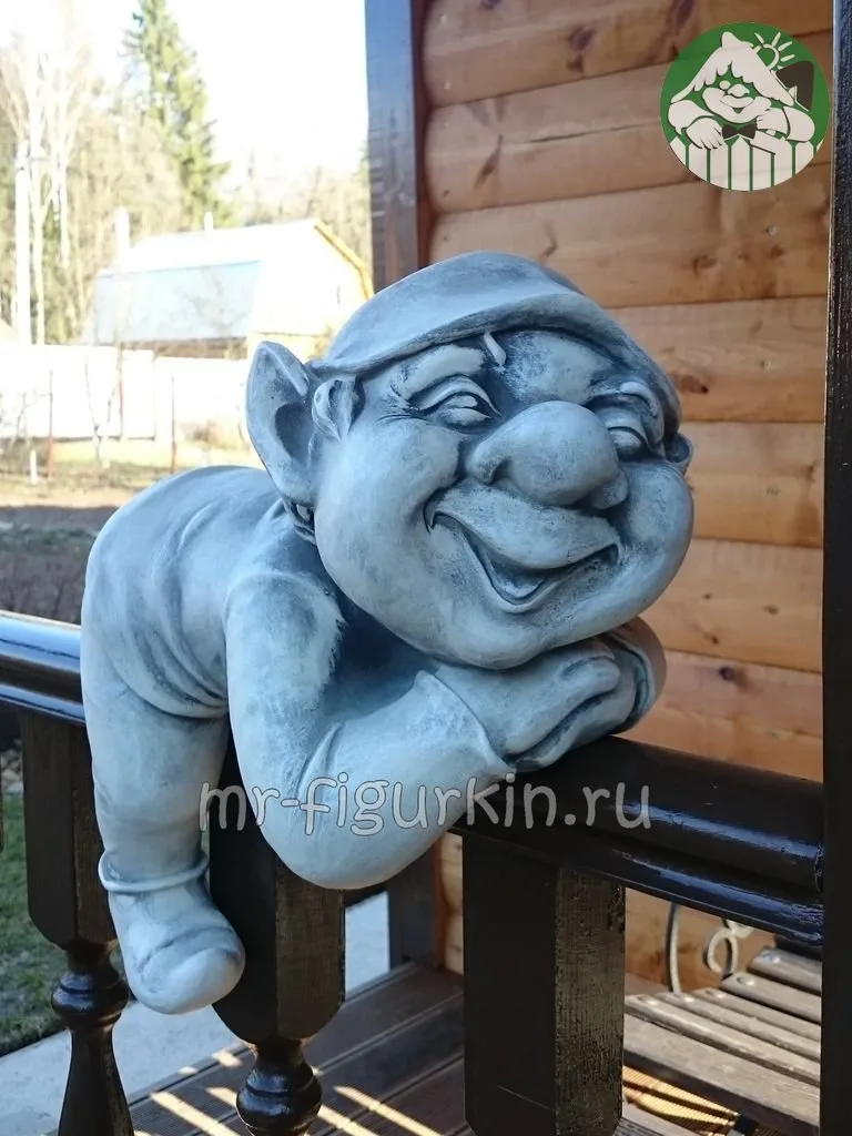 Садовая фигура Тролль - лежебока L-46 см