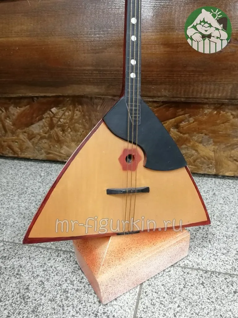 Интерьерная фигура Балалайка H-32см