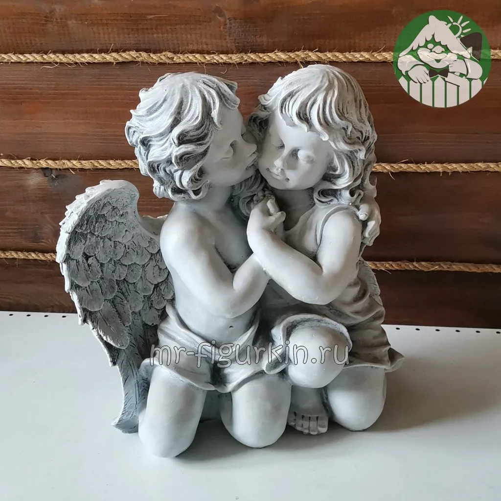 Фигура Ангелы нежность поцелуй большие 40*37 см