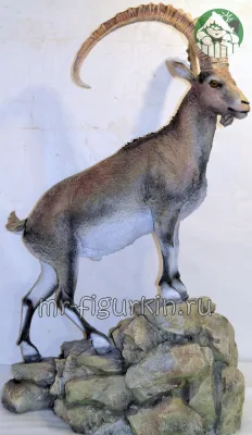 Садовая фигура Горный козел (козерог) H-198 см