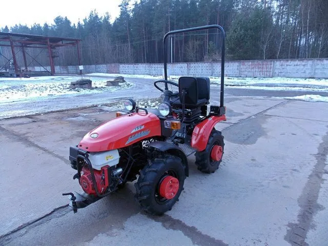 Мини-трактор БЕЛАРУС-152  c двигателем LIFAN 190FD 15 л.с
