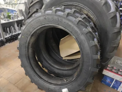 Шины задние Т-25 (9.5-32)