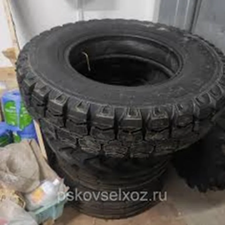 Шины 8.25 R20 У-2