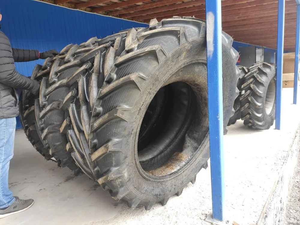 Шины задние широкие для МТЗ 15,5-38 Ф-2АД