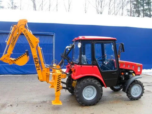 Мини-экскаватор навесной БЛ-21 для МТЗ-320.4