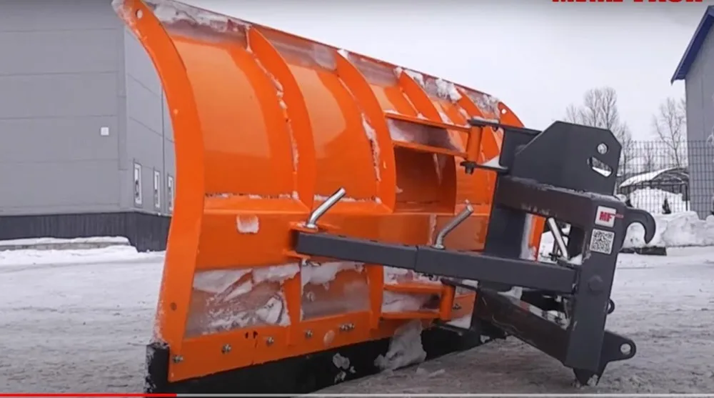 Отвал на фронтальный погрузчик Metal-Fach  «LIGHT» и на заднюю навеску, механика и гидравлика
