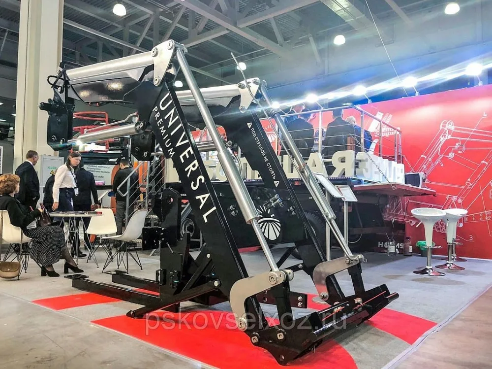 Фронтальный погрузчик Универсал PREMIUM на трактор Беларус МТЗ-1523  (2 тонны)