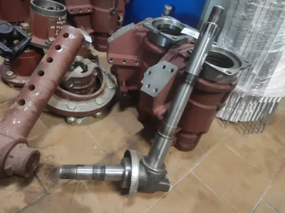 Цапфа поворотная левая 70-3001065