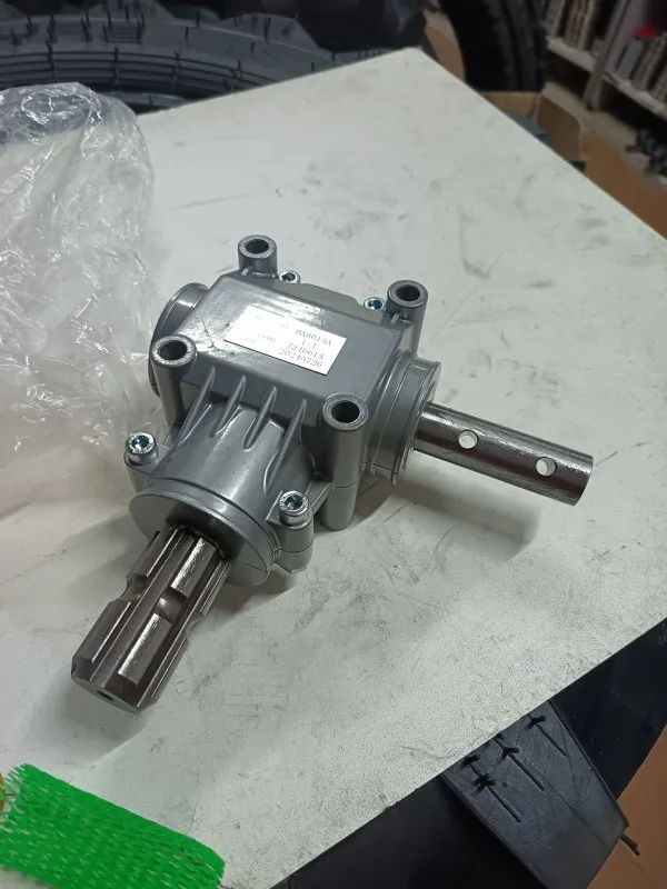 Редуктор пескоразбрасывателя А-116-01 BA8013A 1:1
