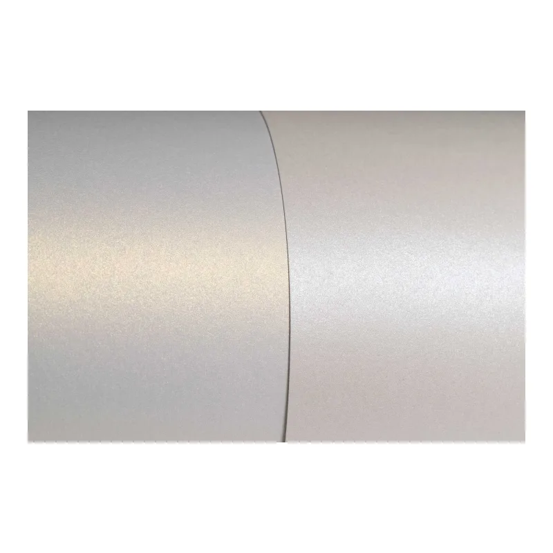 Бумага дизайнерская  Galaxy metallic 70*100 см, 250 г/м2, жемчуг (01-pearl white), двухстор.,