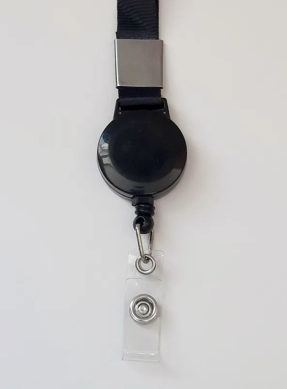 Лента для бейджа Стандарт; с ретрактором;  чёрная, ширина 15 мм, длина 80 см