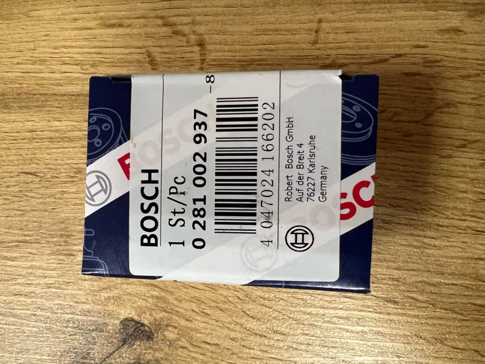Датчик давления топлива 0281002937 Bosch