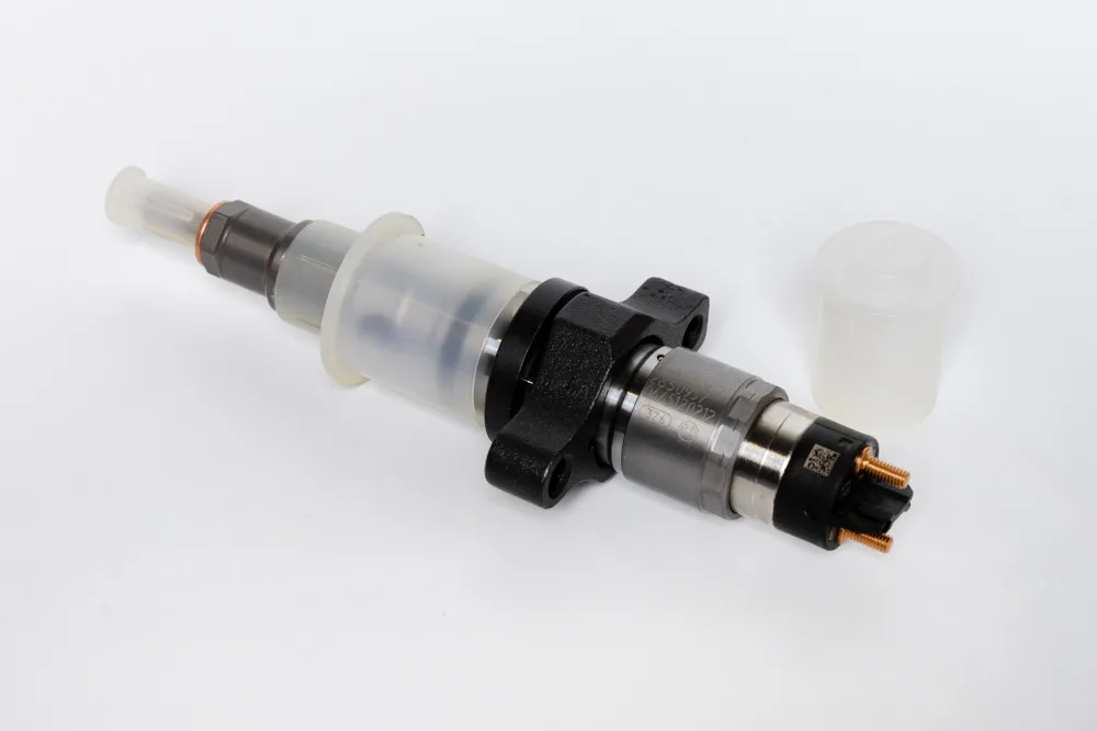 Форсунка топливная Cummins ISBe V=3.9/5.9 IVECO КАМАЗ (ЕВРО-3) 0445120212 Bosch