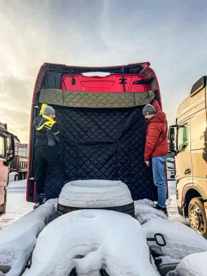 Автоодеяло Утеплитель задней стенки грузового автомобиля (Dongfeng GX)