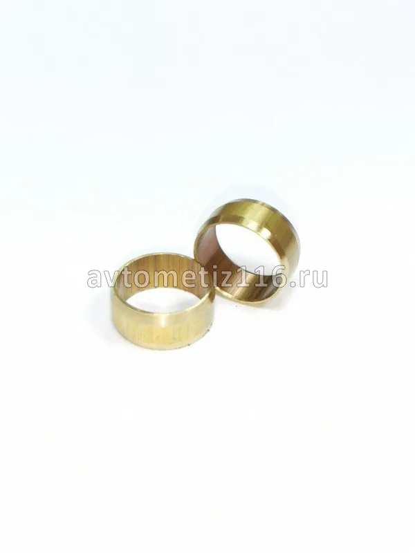 Муфта трубки *16 латунь
