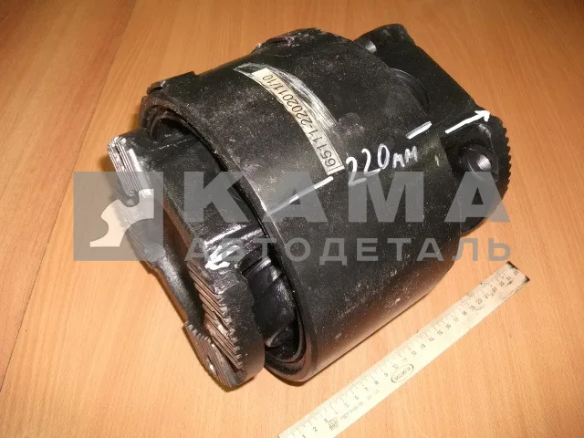 вал кард. РК евро L=220мм 65111-2202011-10 (Торц.шлицы, Больш.фланцы, "БОЧЕНОК", от КПП до РК)*