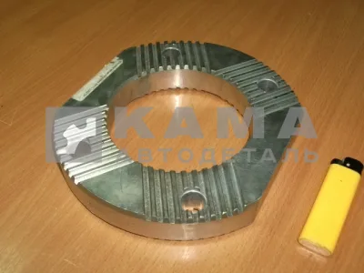 проставка карданного вала 65111-2202101 (торц.шлицы)*
