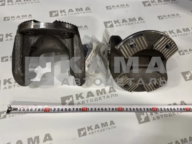 вилка фланец Shacman/SHAANXI 2201RLC-023 (Д крест. 68мм, 180мм, Торц.шлицы) Шакман