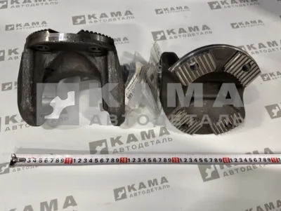 вилка фланец Shacman/SHAANXI 2201RLC-023 (Д крест. 68мм, 180мм, Торц.шлицы) Шакман