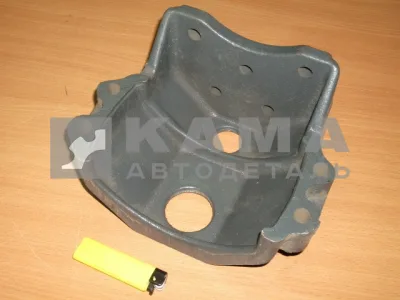 кронштейн двигателя (на РАМЕ) задней (боковой) опоры КПП 5320-1001048 (чугун)*