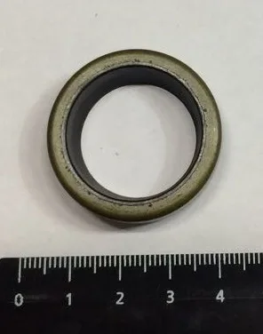 КПП ZF маслосъемник 0634 307 367 (25х35х7/10) 9S