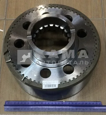 Шестерня колесного редуктора Зад./Сред. моста 6560-2405061(ОАО КамАЗ) (ведомая в сборе)*