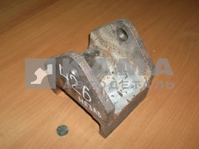 опора задней рессоры 5320-2912426-01 (эконом)
