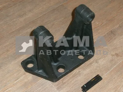 кронштейн реактивной штанги 6520-2919073 (рычаг верхний задний)*