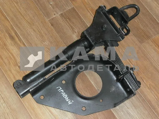 кронштейн кабины задний правый (запор в сборе) 5320-5001060