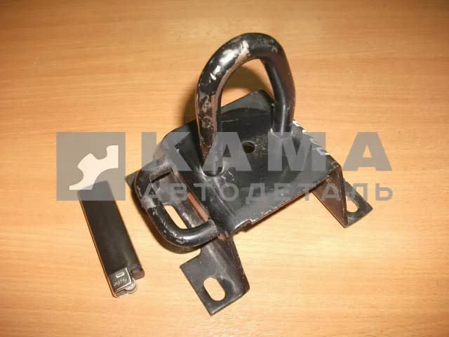 кронштейн ПЕТЛЯ запора кабины правый 5320-5018050 голый* С ушком