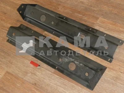 кронштейн задних фонарей 5511-3716018/20 (к-т прав+левый)