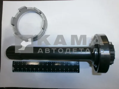 вал КОМ с кольцом для КПП ZF ("OMFB"-Италия) (09300600017) 16S