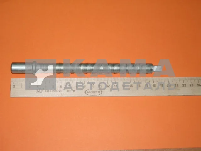 болт генератора (натяжителя) Е-2 с квадратом, L=19см 740.11-3701790