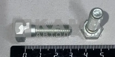 болт М 8 х30х1,25 (1-60438-21)