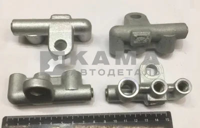 тройник трубок обратки Е4 (ДВС КАМАЗ-Common Rail) 740.70-1104350*