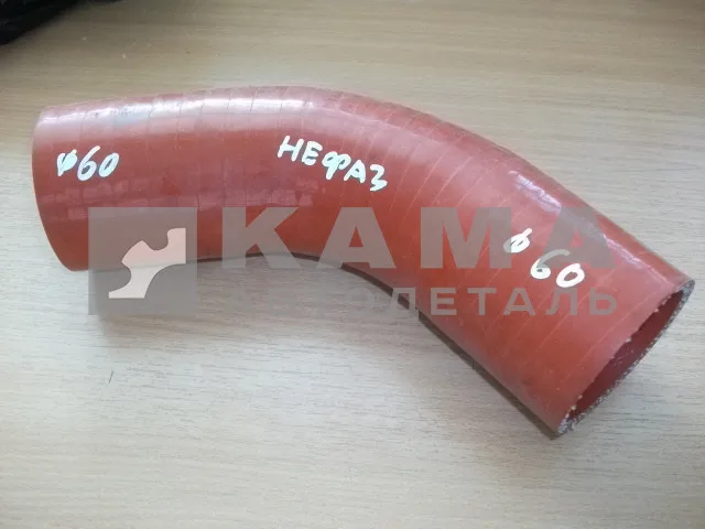 патрубок радиатора НЕФАЗ/МАЗ 1303024-01-5297 угловой Д60 СИЛИКОН красный/синий