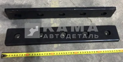 подушка кузова платформы (5 отверстий, узкая) 65201-8500400 (РТИ)
