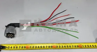разъем на ТНВД БОШ (7 клемм,7 отв.) закручивающийся, "ГАЙКА" с проводами