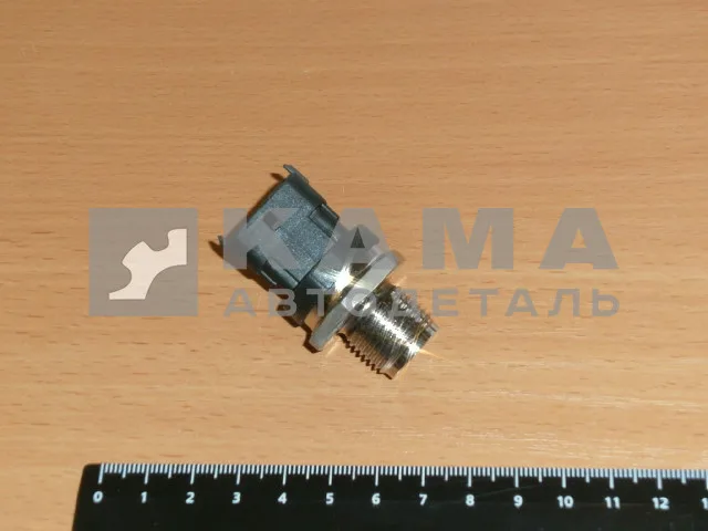 датчик давления Топлива в рампе ЭКОНОМ (Cummins/камаз4?) 0 281 002 937 (3974092, 5260246)