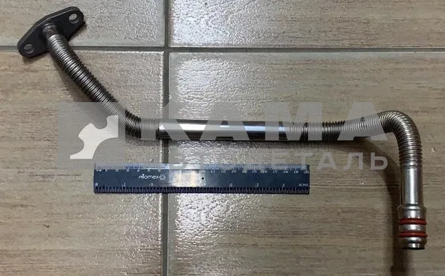трубка ТКР КАММИНС слива масла 3287573 (3287574, 4992206, 5293677, 5297421) 6ISBe, ISDe