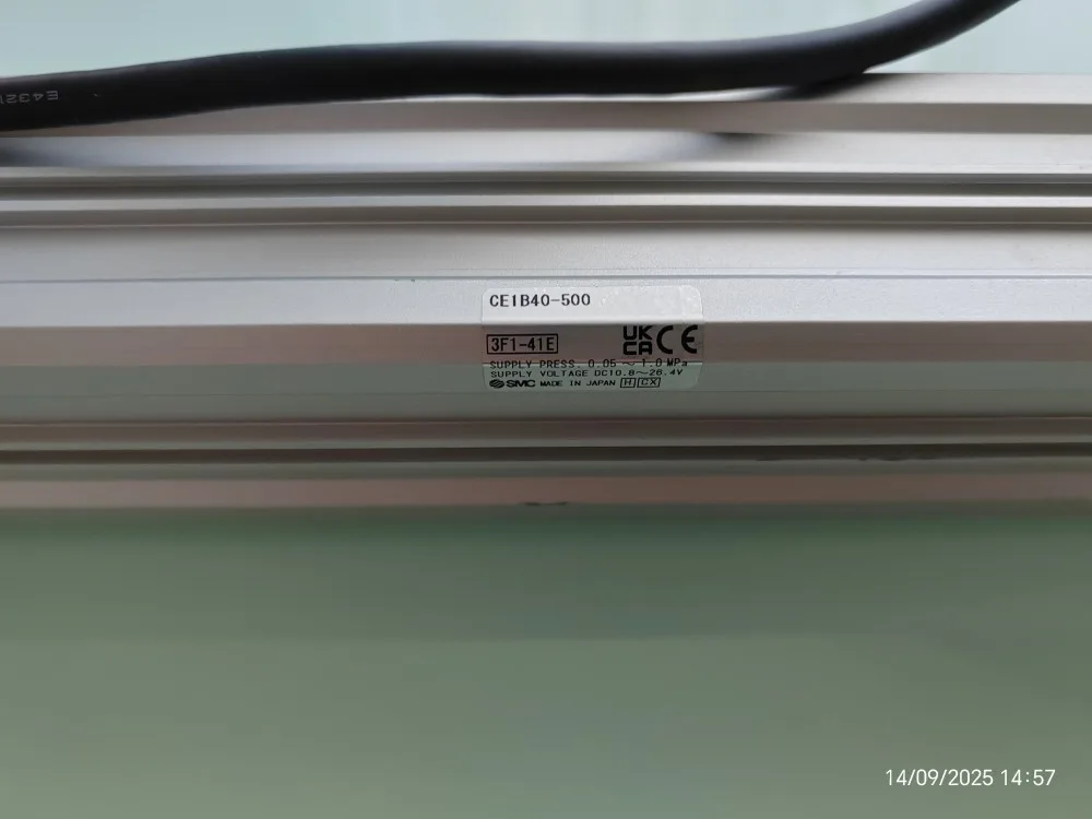 Пневмоцилиндр SMC CE1B40-500