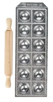 Форма д/равиоли со скалкой[12шт]; алюм.литой, дерево; D=37, H=15, L=330, B=115мм