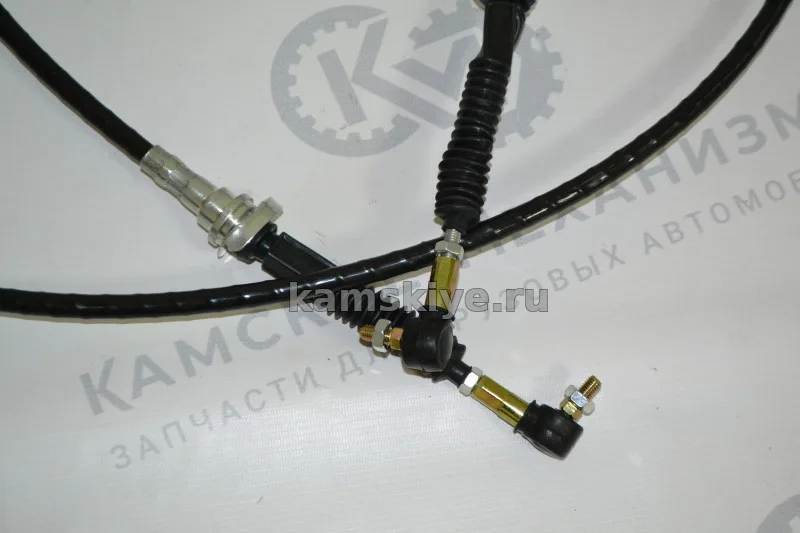 Трос привода КПП HASTERSON на КамАЗ 6580/65801/65802 (в сборе стопорные пластины,пыльники, с наконечниками) (OEM 16108-1703008-10)