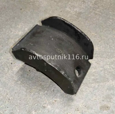 Сухарь передней рессоры (голый) на 6520