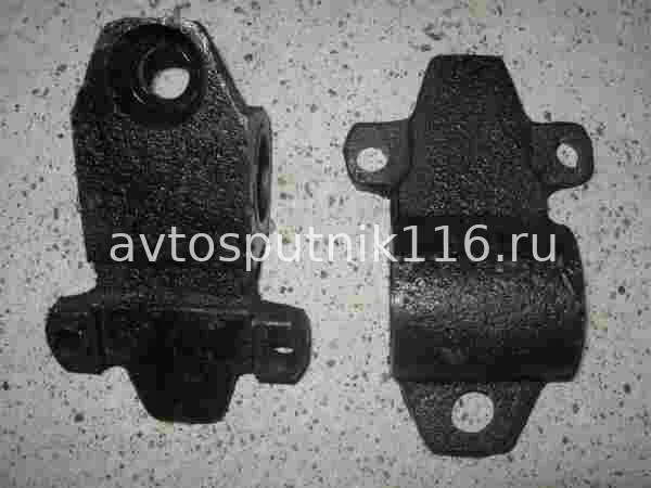 Ушко рессоры с (Пластиковой) втулкой