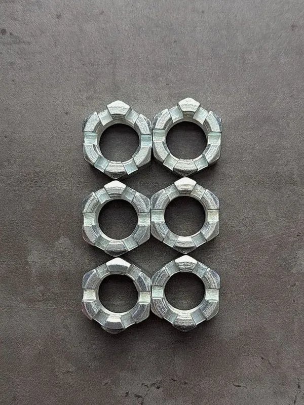 Гайка М20х1,5 корончатая фаркопа