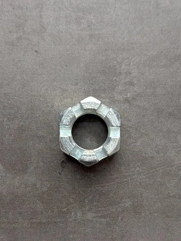 Гайка М20х1,5 корончатая фаркопа