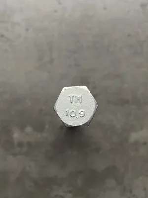 Болт М12х180х1,25 ГОСТ 7798-70 класс прочности 10.9 оцинкованный