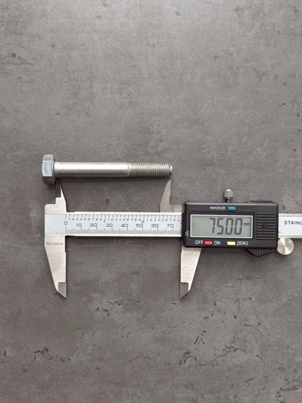 Болт М10х75х1,25 ГОСТ 7798-70 класс прочности 8.8 оцинкованный